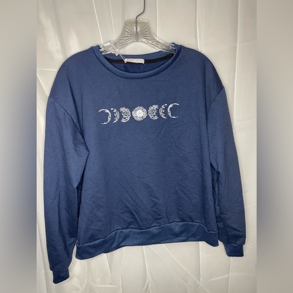 NWT plant eclipse sweatshirt